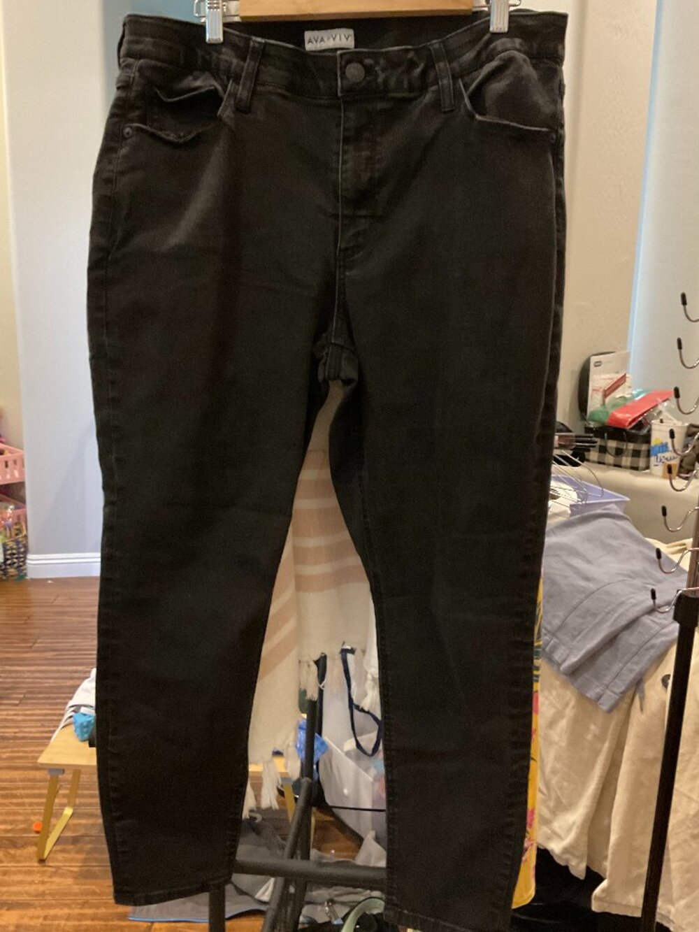 Ava & Viv High Rise Skinny Jeans | Black | Size 16W | Like New |